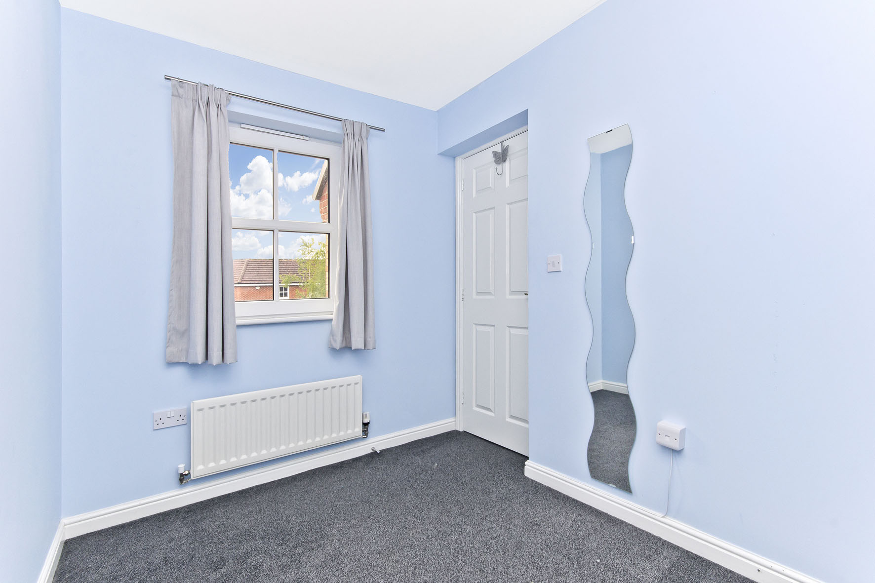 Image 13 - Bed 3.jpg